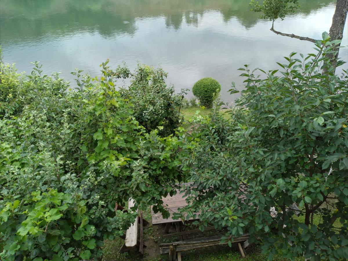 Prenociste Na Drini Foca Bed & Breakfast ภายนอก รูปภาพ
