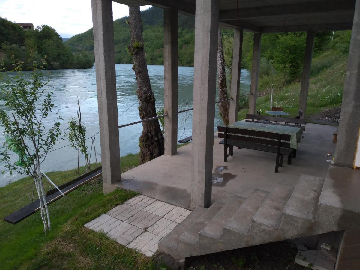 Prenociste Na Drini Foca Bed & Breakfast ภายนอก รูปภาพ