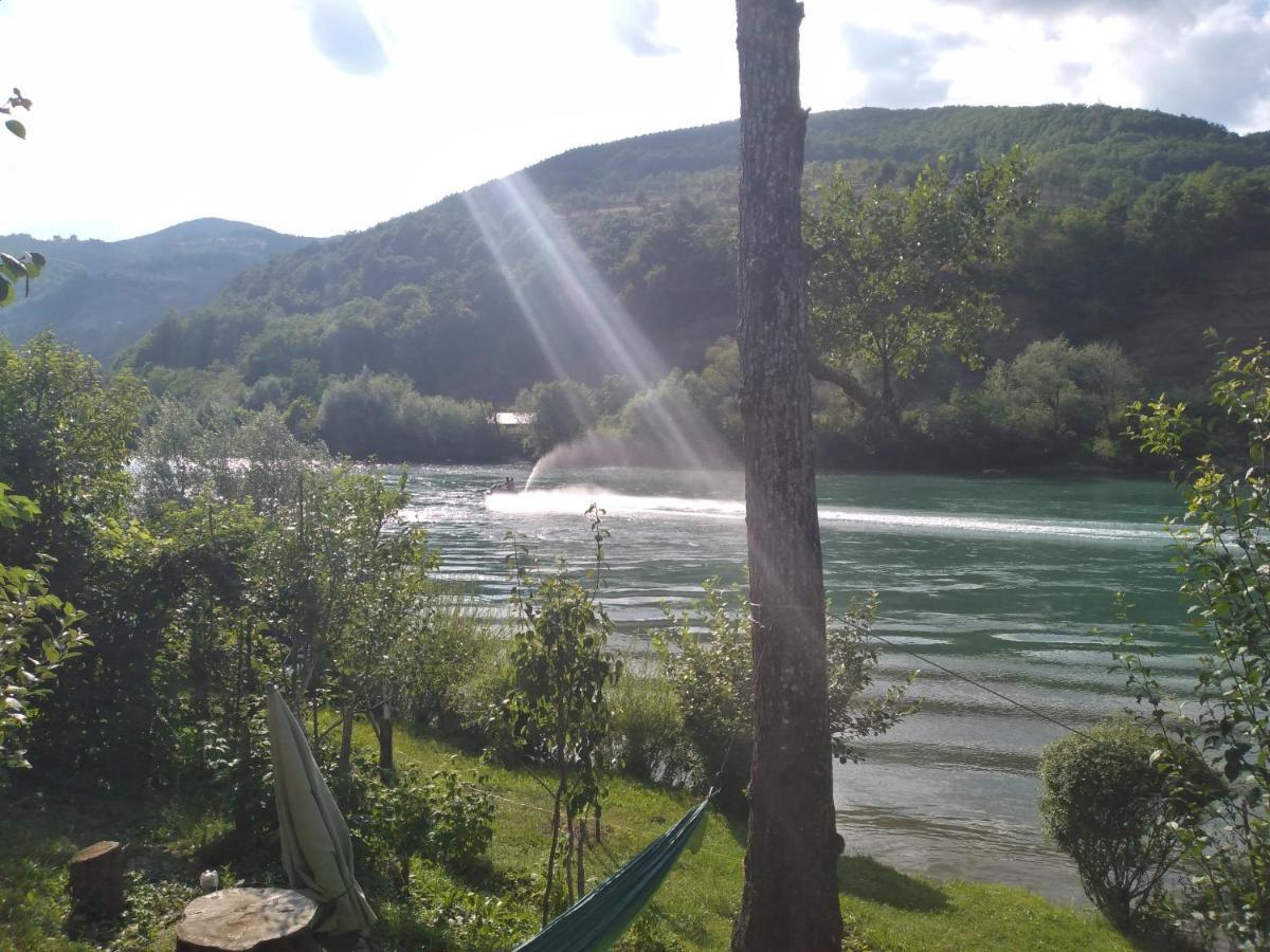 Prenociste Na Drini Foca Bed & Breakfast ภายนอก รูปภาพ