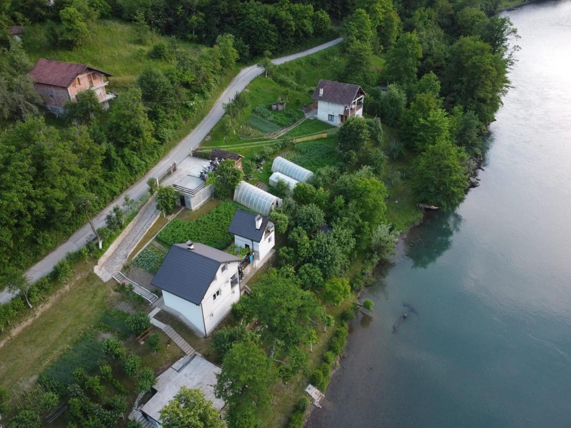 Prenociste Na Drini Foca Bed & Breakfast ภายนอก รูปภาพ