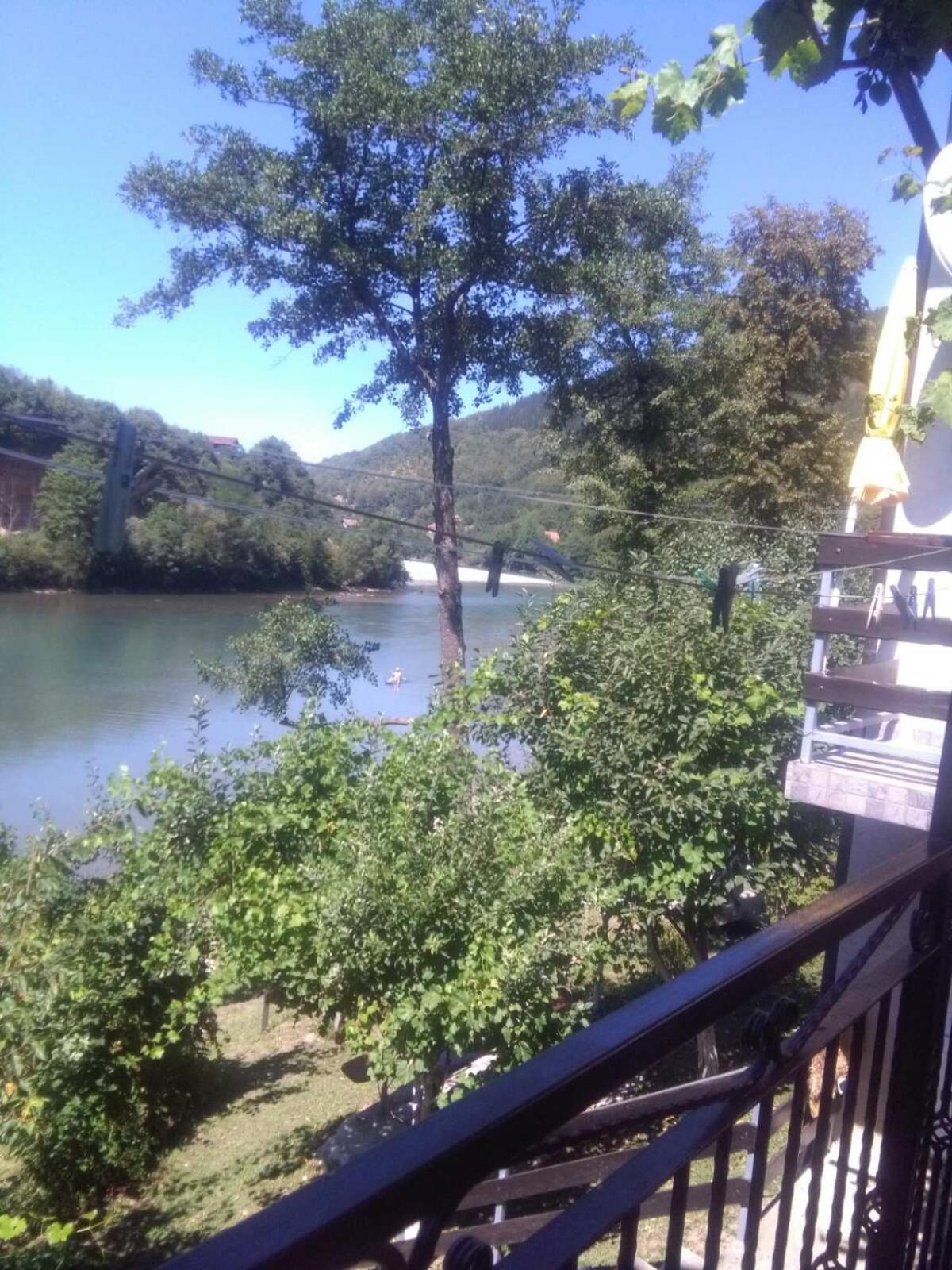 Prenociste Na Drini Foca Bed & Breakfast ภายนอก รูปภาพ